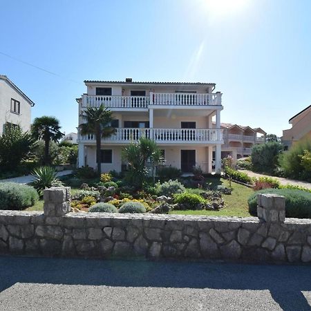 Apartments Marinela Njivice Ngoại thất bức ảnh